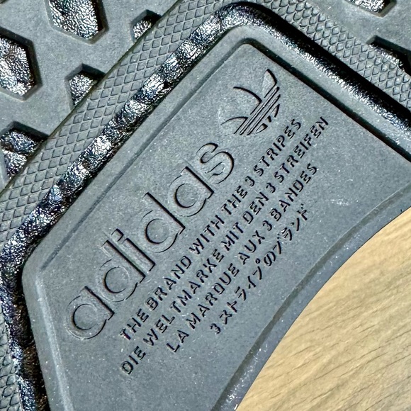 NEW! Adidas Black & Pink NMD_R1 Sneakers - Picture 13 of 17